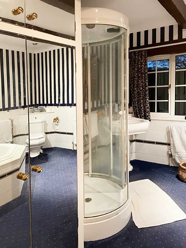 An image showing an old bathroom in Giggleswick, Settle, before undergoing a complete redesign and refit by Jane Morgan Bathrooms.